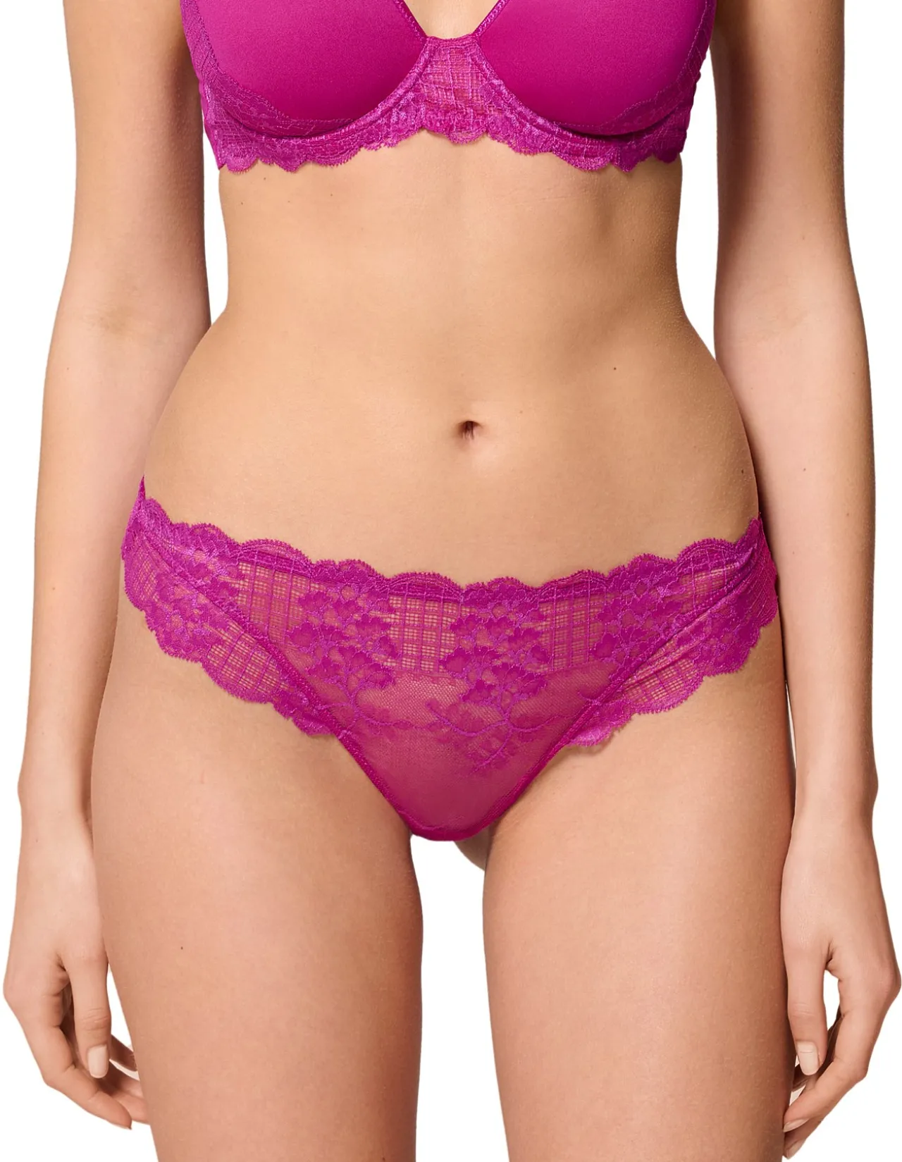 REVE TANGA