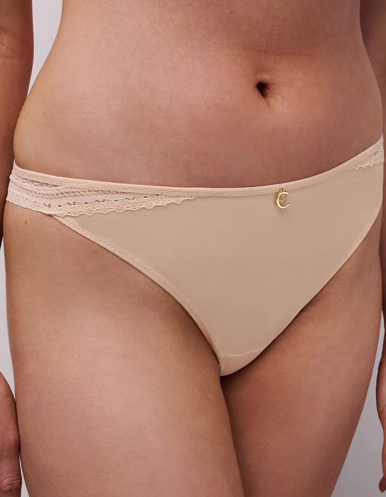ROMANCE TANGA