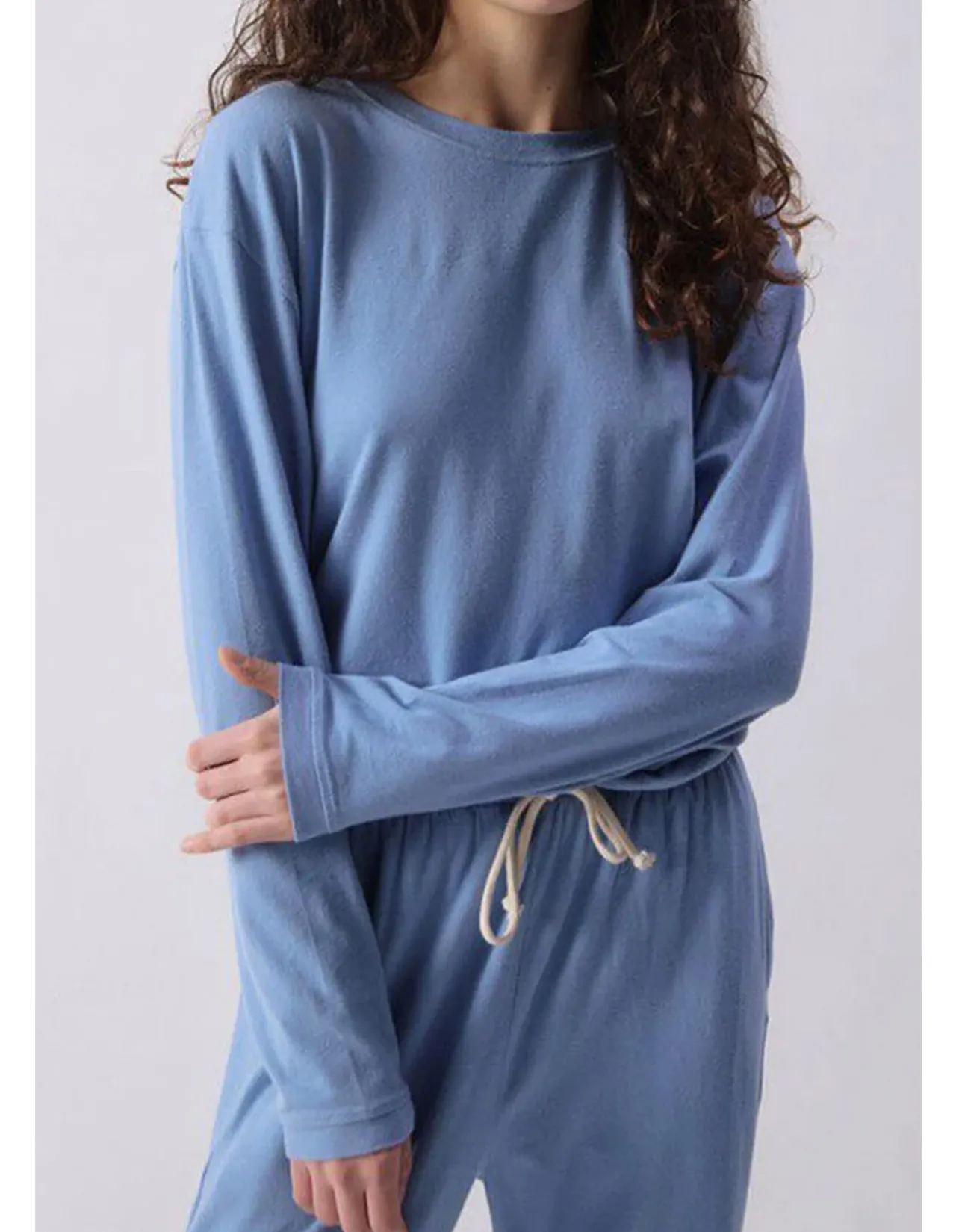 Round Neck Long Sleeve T-Shirt
