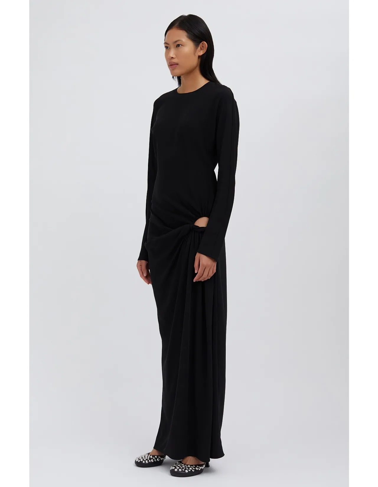 RUCHED TWISTED LONG SLEEVE MAXI DRESS
