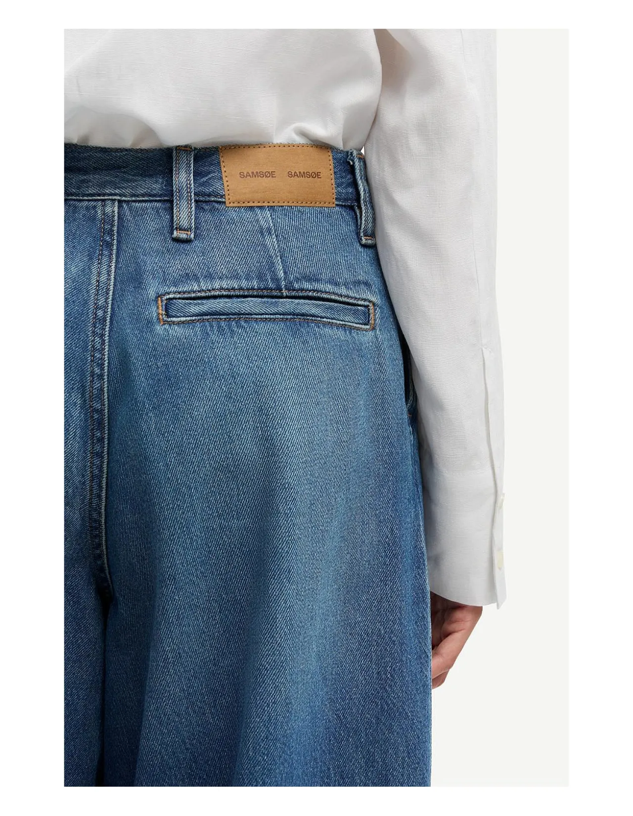 SAHARPER PLEAT JEANS 15893