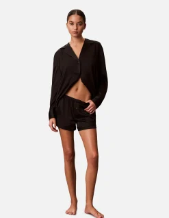 SATIN SHEEN SATIN SHORT