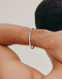 SCALE BANGLE