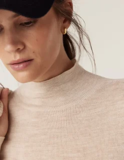 Seamless Merino Turtle Neck