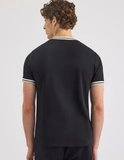 SEATON TEXTURED REGULAR FIT T-SHIRT BLACK