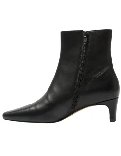 SEATTLE ANKLE BOOT