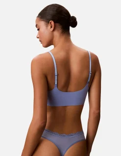 SENSUAL LACE TRIM THONG