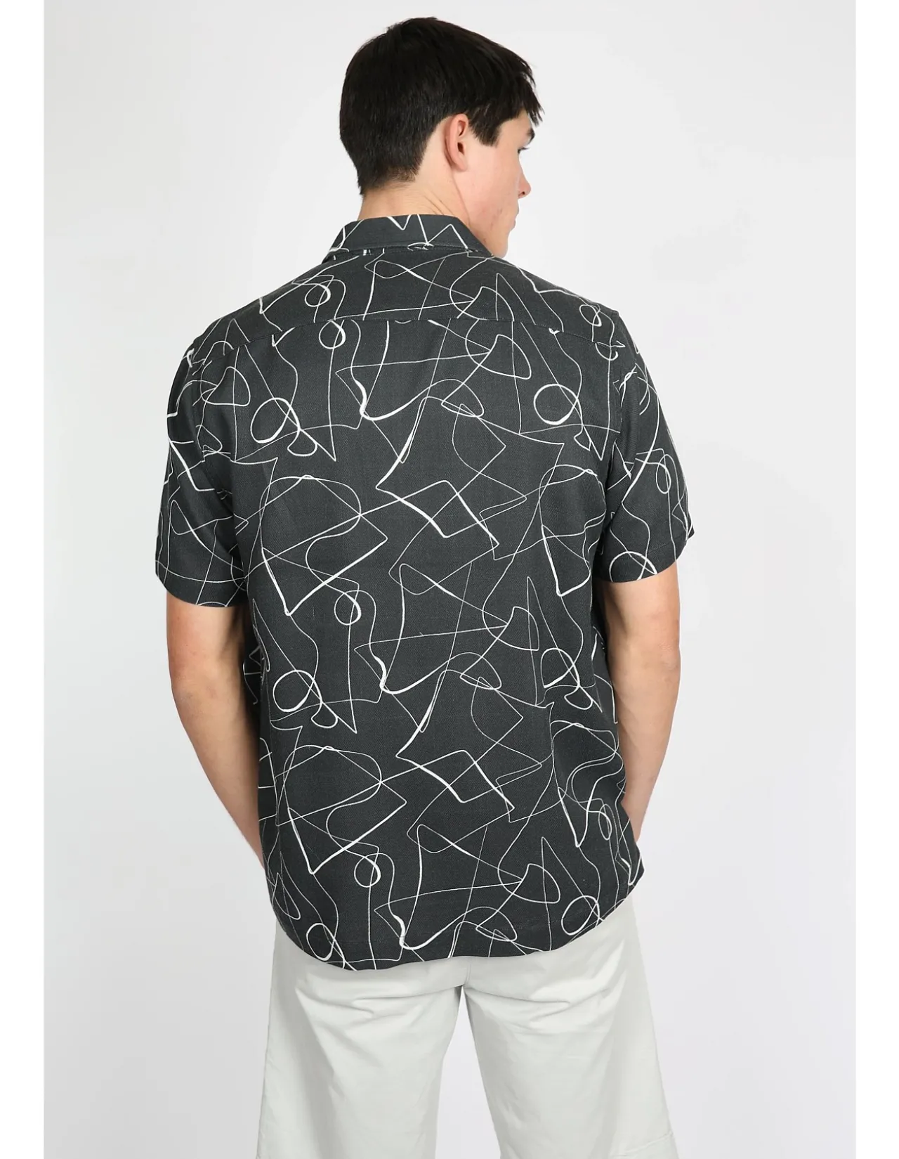 Short Sleeve LINEAR Shirt