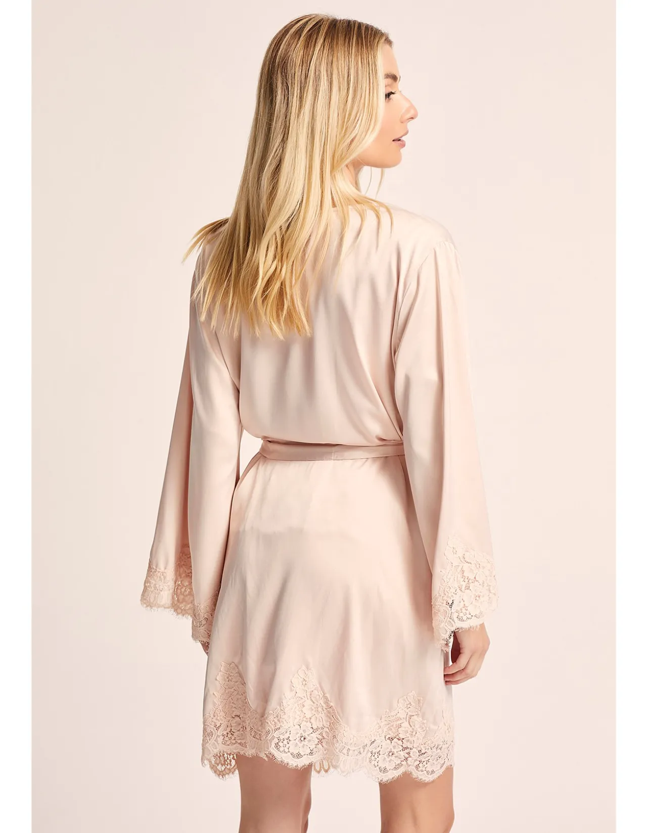 Sian Robe