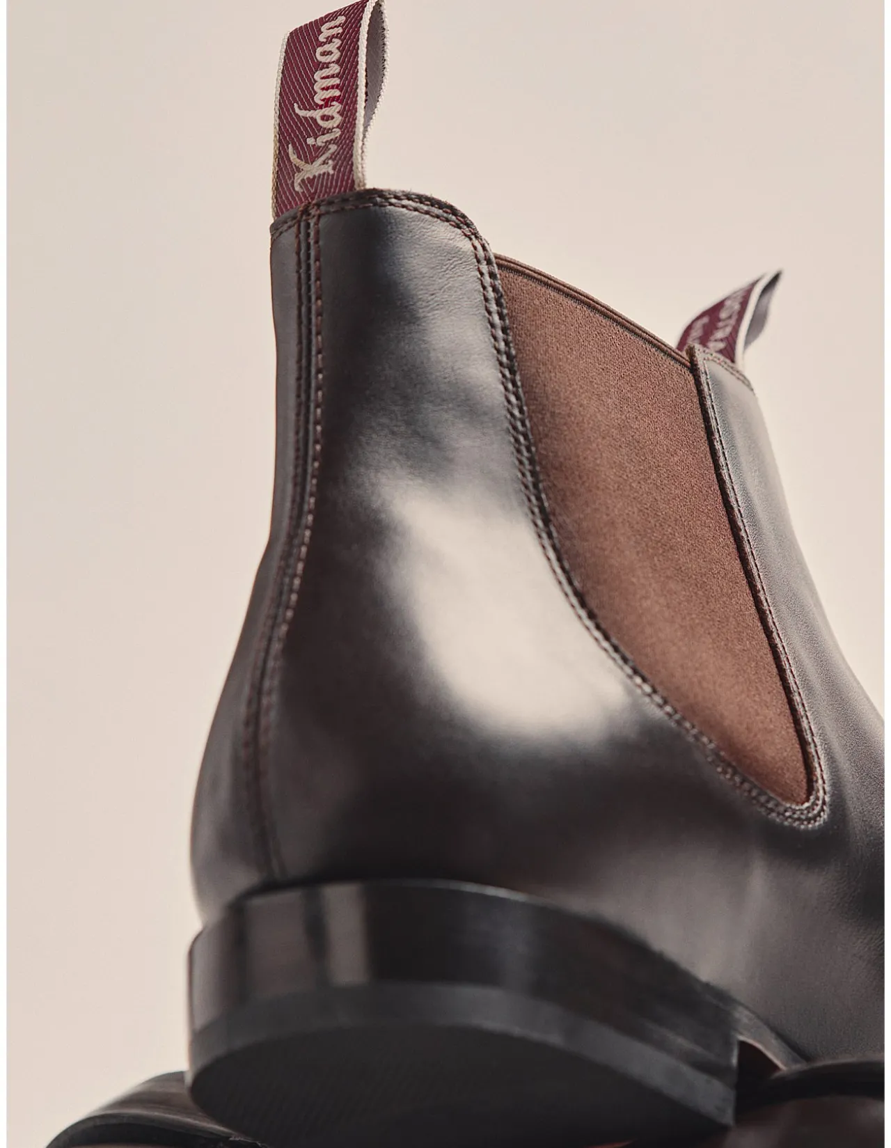 SIDNEY WIDE YEARLING LEATHER BOOT