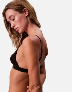 SIGNATURE SATIN UNLINED TRIANGLE
