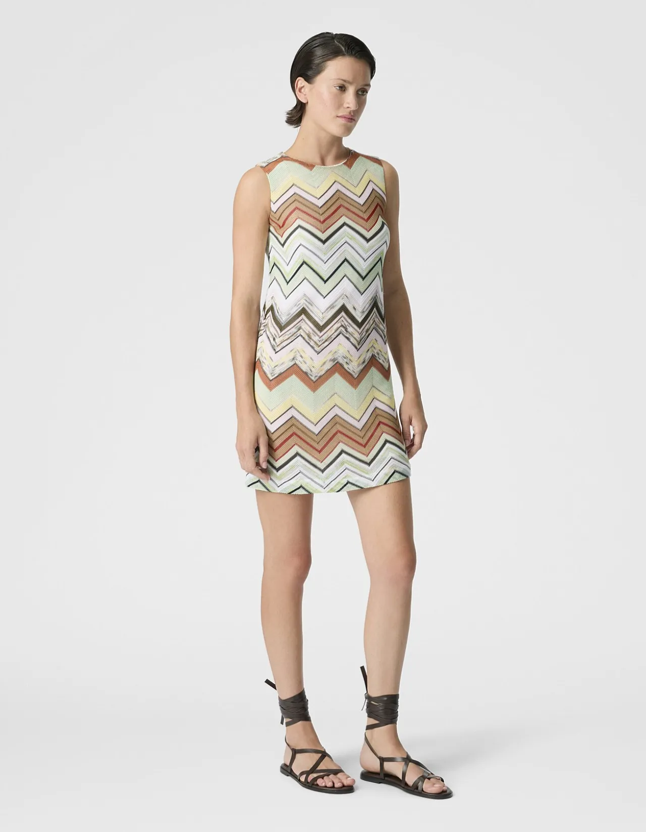 SLEEVELESS SHORT DRESS