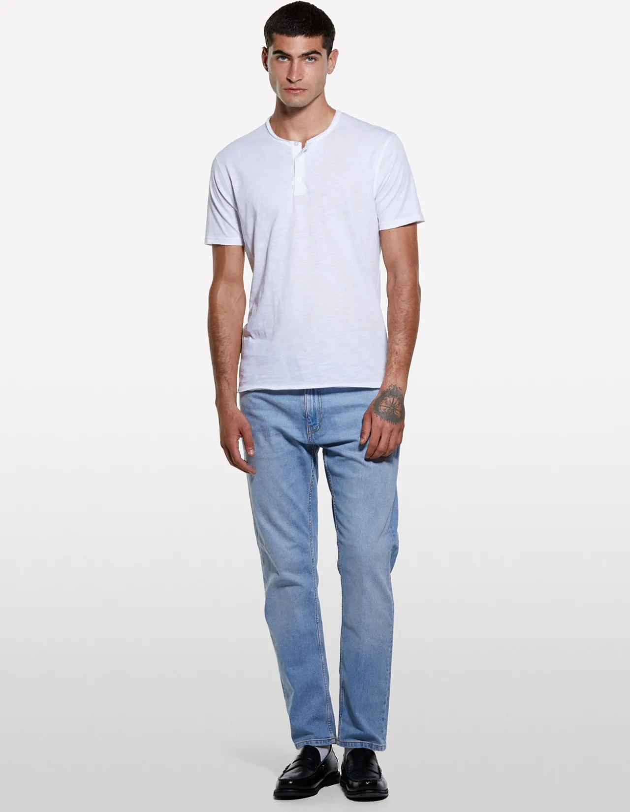 SLIM FIT COTTON HENLEY T-SHIRT