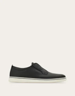 SLIP-ON SNEAKER