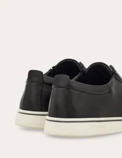 SLIP-ON SNEAKER