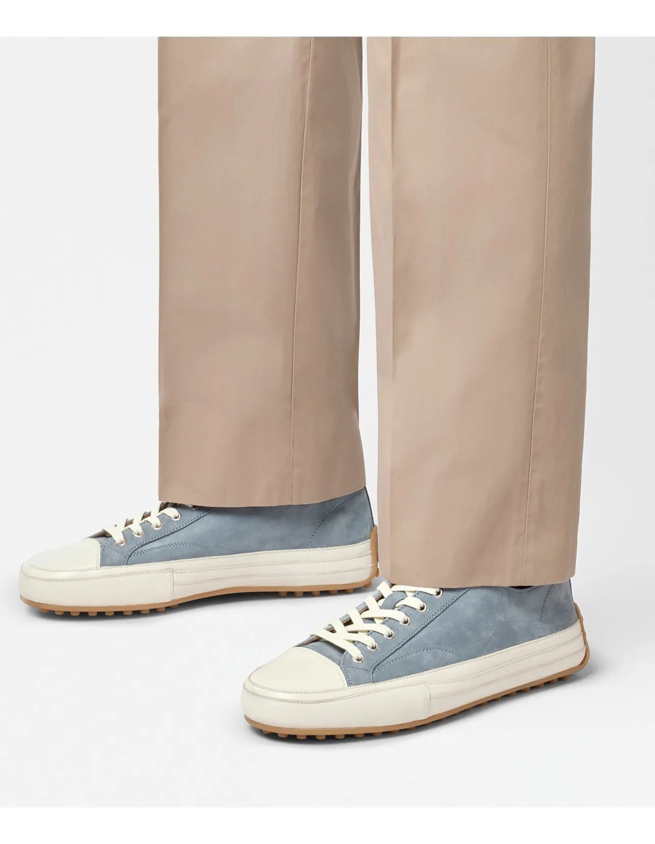 SNEAKERS IN NUBUCK