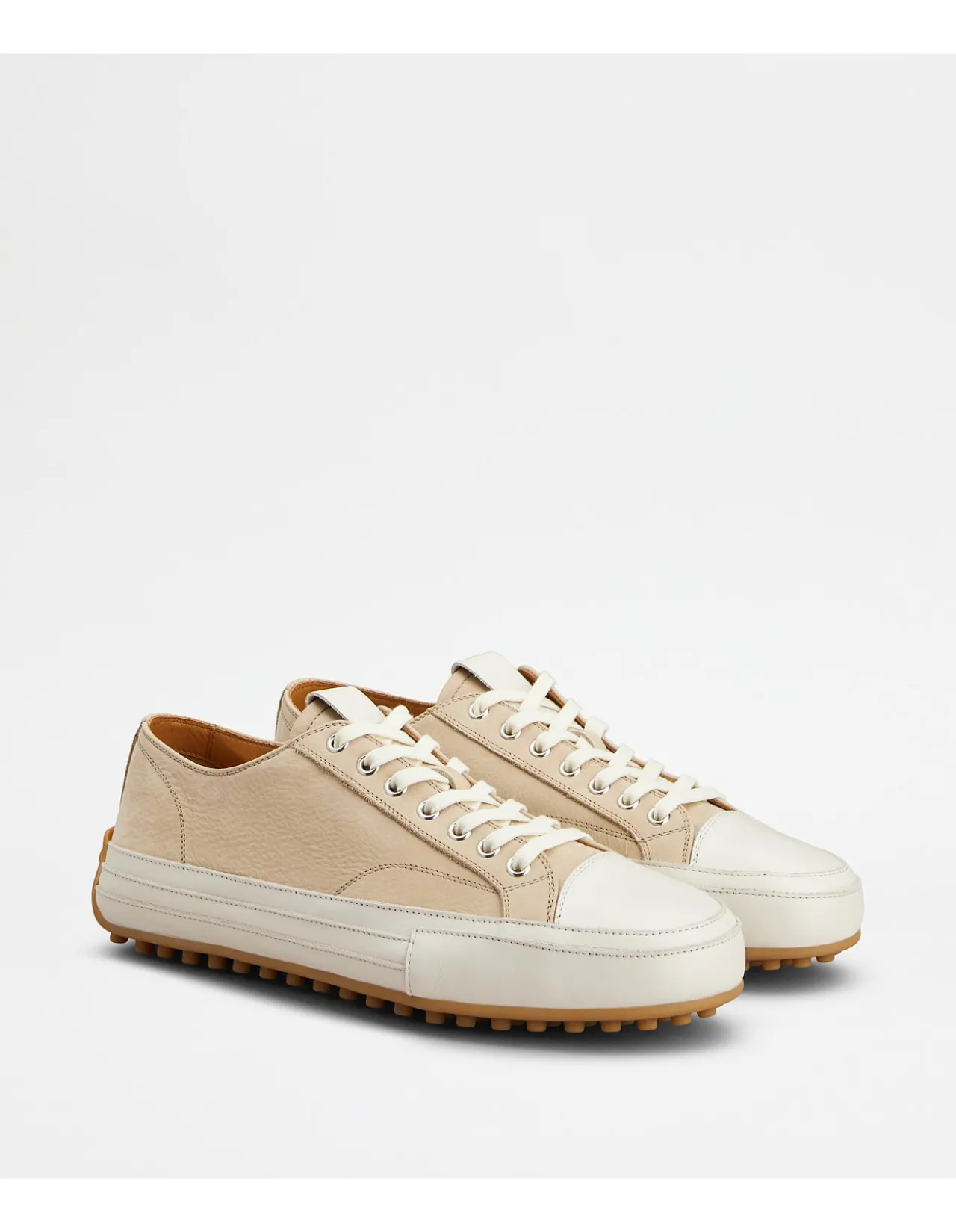 SNEAKERS IN NUBUCK