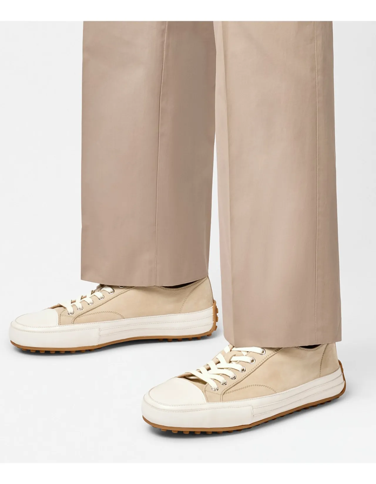 SNEAKERS IN NUBUCK