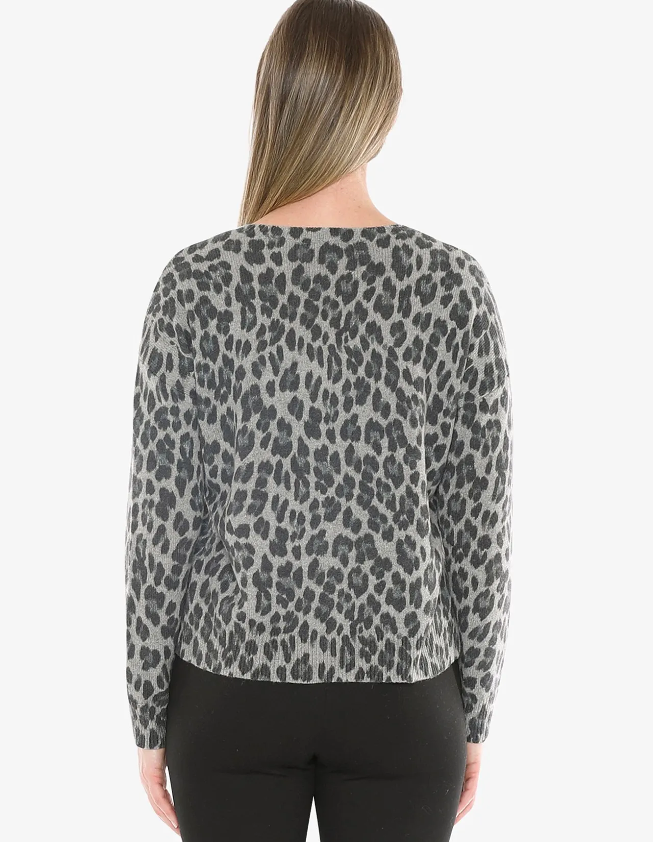 Snow Leopard Knit Hip Length Pullover