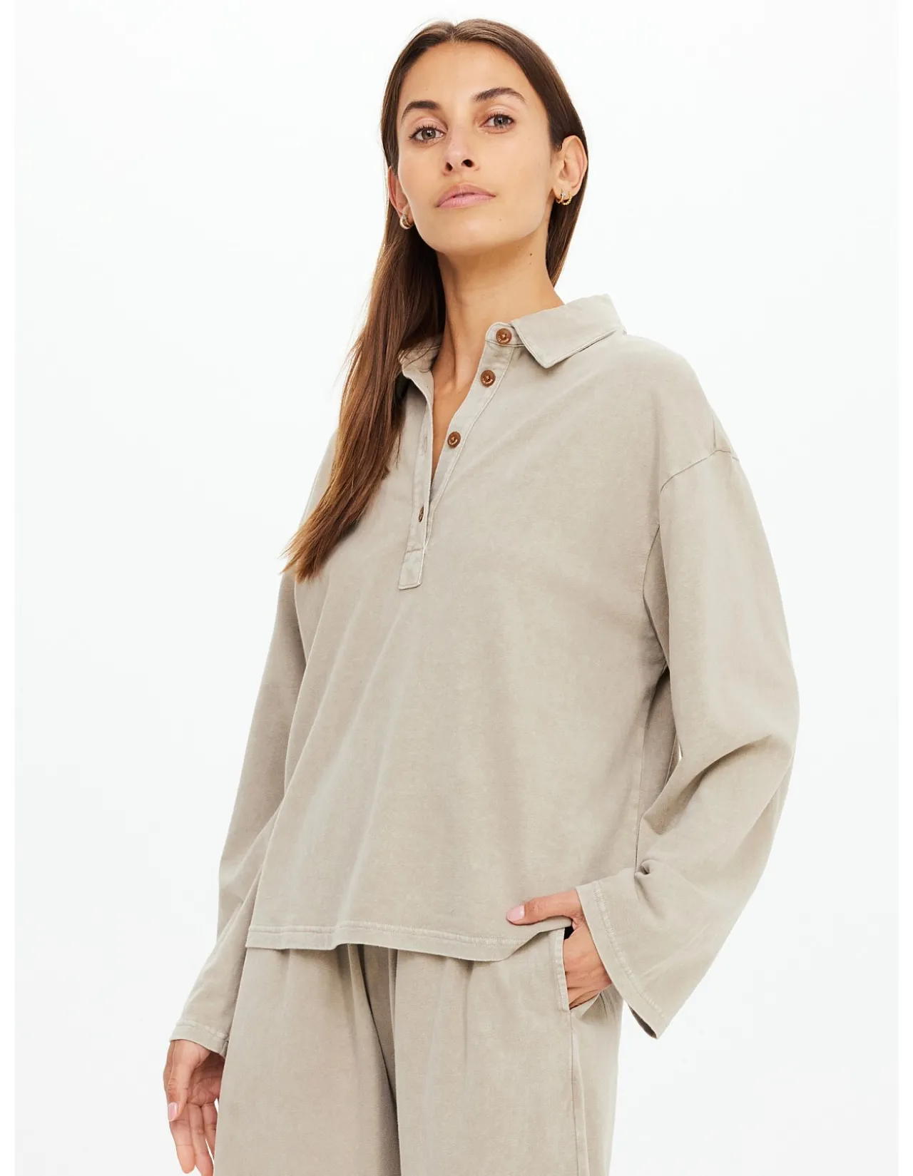 Soho Rhea Relaxed Khaki Collared Long Sleeve Top