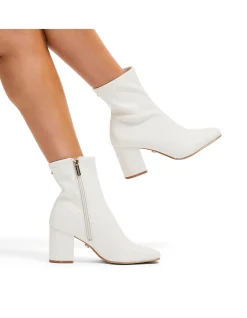 STRUT ANKLE