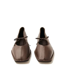 Sway Leather Ballet Flats SHOE