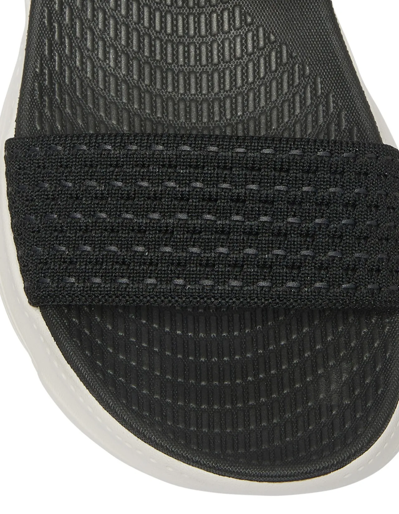 SWIFT SANDAL