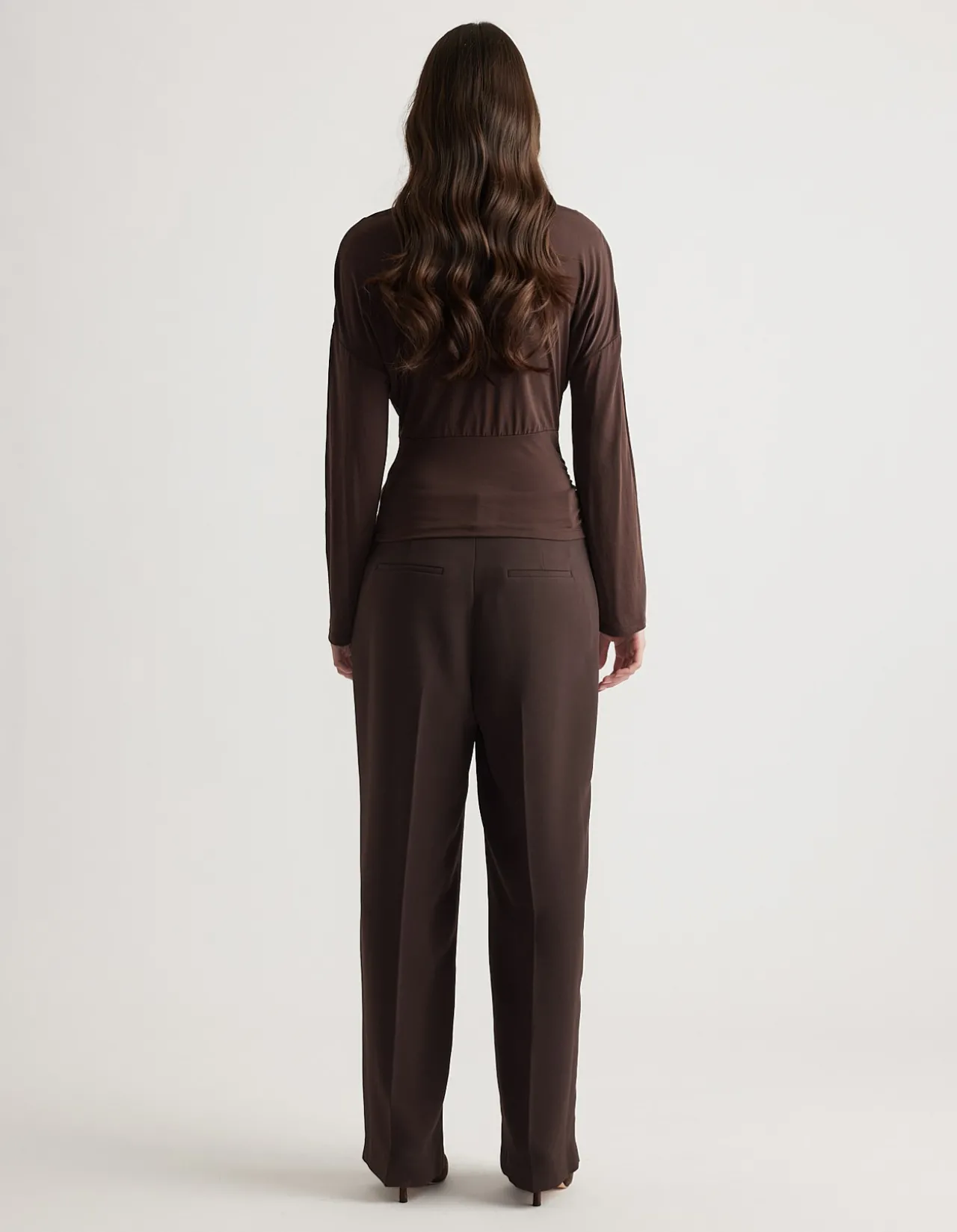 TAHLIA CINCHED LONG SLEEVE TOP