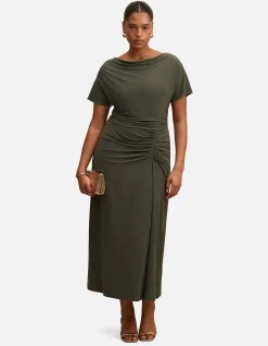 TAHNEE CURVE GROWN ON SLEEVES MAXI DRESS