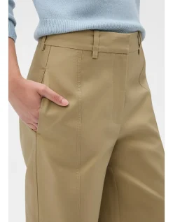Tailored Curved Leg Pant