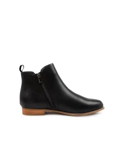 Talia XF Black Leather Chelsea Boots