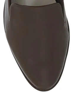TARA LOAFER