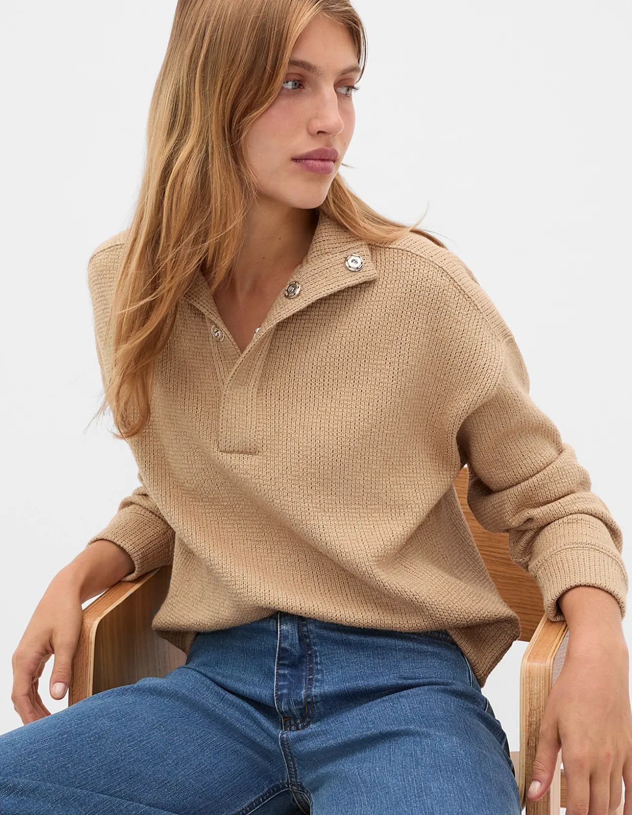 TEXTURED TWIST FUNNEL NECK SWEAT