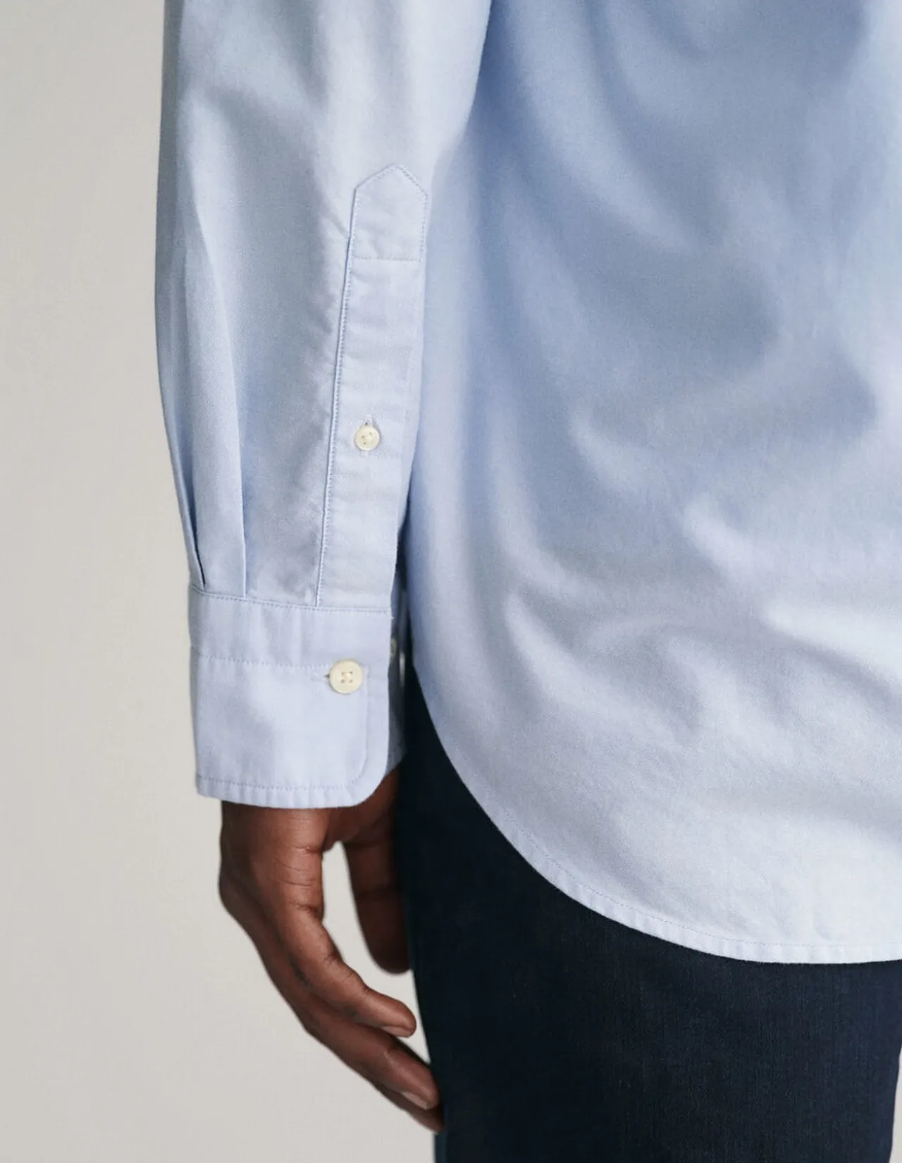 THE OXFORD SHIRT LONG SLEEVED SHIRT
