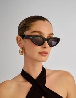 THE SOFIA BLACK CAT-EYE Sunglasses