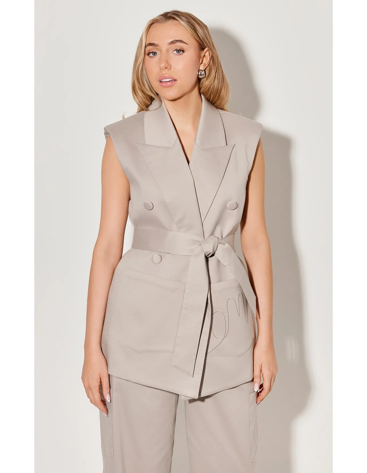 THE ULTIMATE MUSE WAISTCOAT