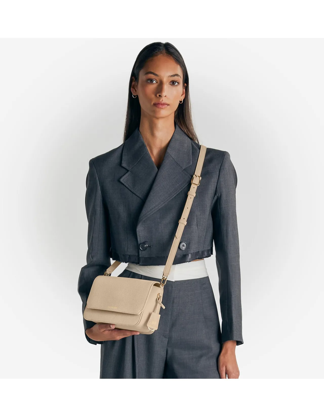 THE MEDIUM FLAP BAG
