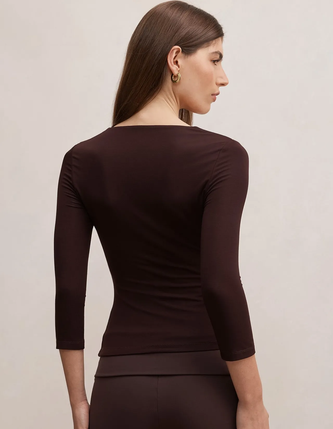 TIA V NECK 3/4 SLEEVES TOP