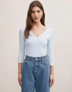 TIA V NECK 3/4 SLEEVES TOP