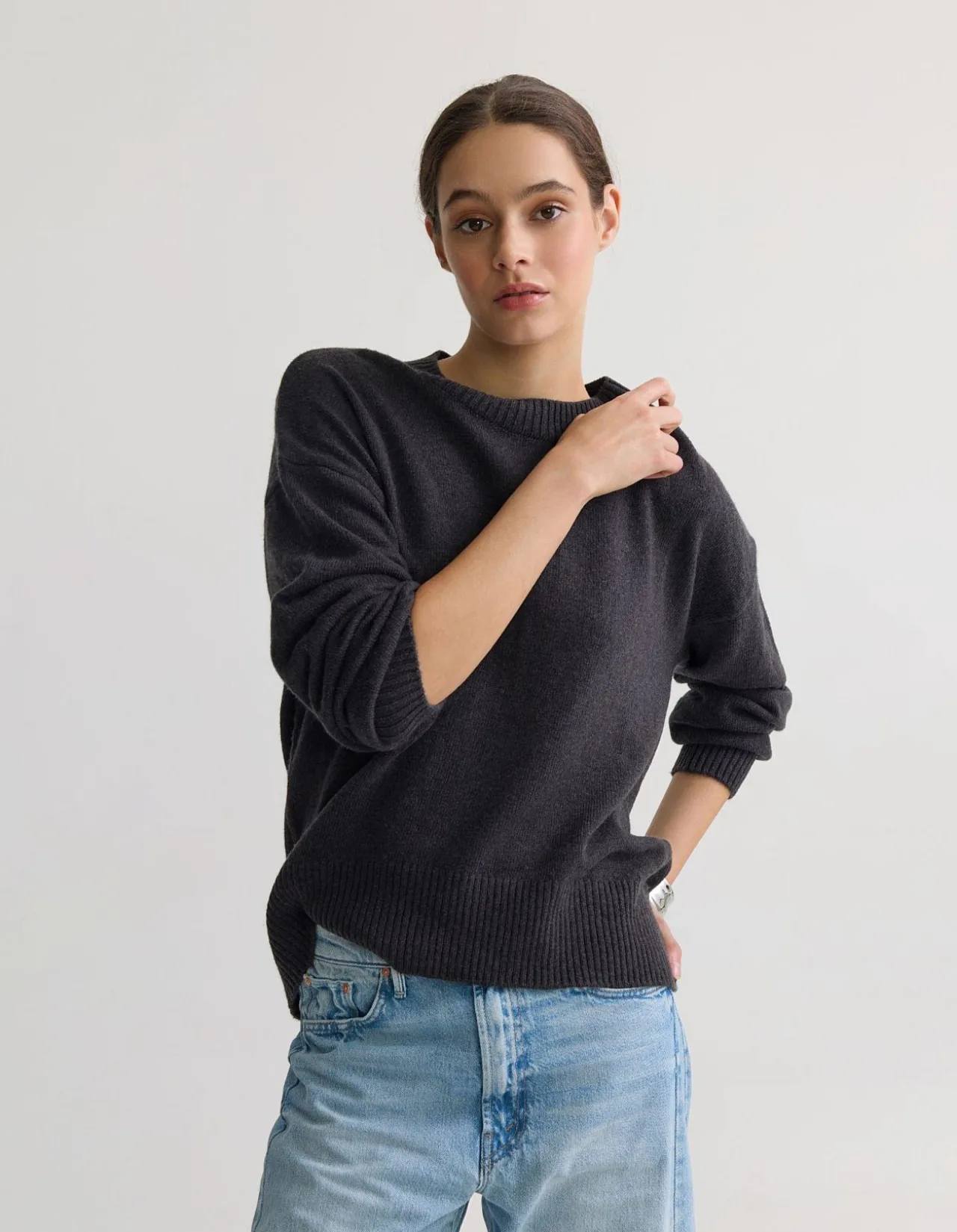 TONI CASHMERE BLEND CREW NECK