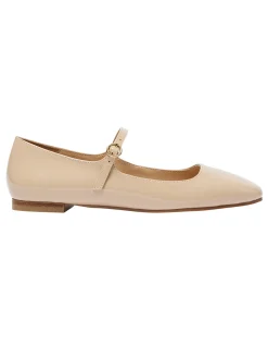 TOTTIE FLAT