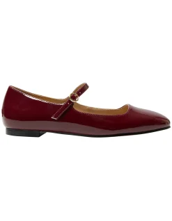 TOTTIE FLAT
