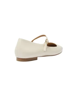 TOTTIE FLAT