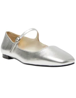 TOTTIE FLAT