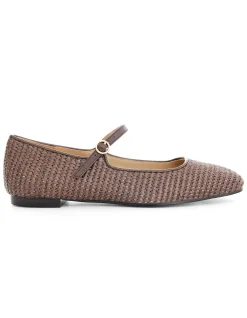 TOTTIE FLAT