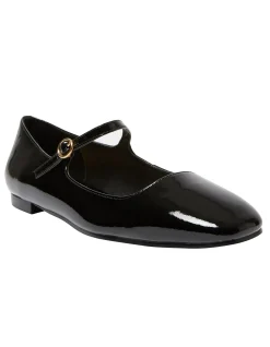 TOTTIE FLAT