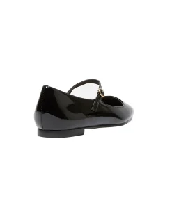 TOTTIE FLAT