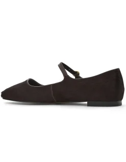 TOTTIE FLAT
