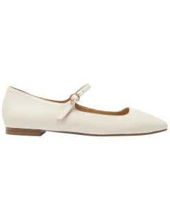 TOTTIE FLAT