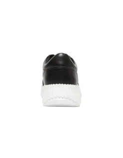 TRACK SNEAKER